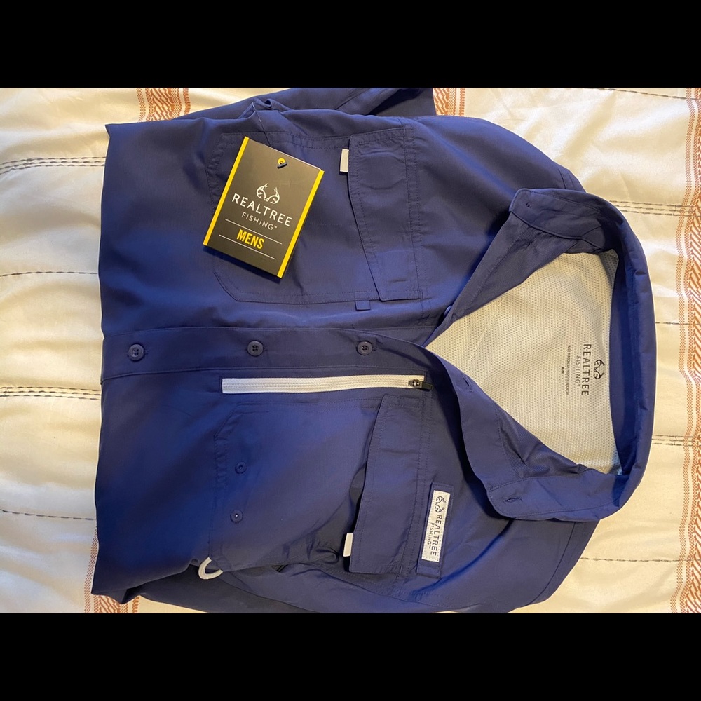 Sports like light weight men’s button down